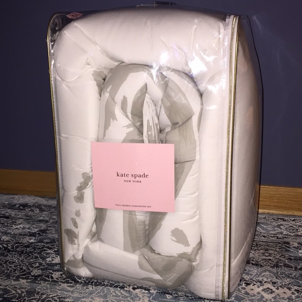 Kate spade gray floral full queen comforter set - Picture 4 of 8